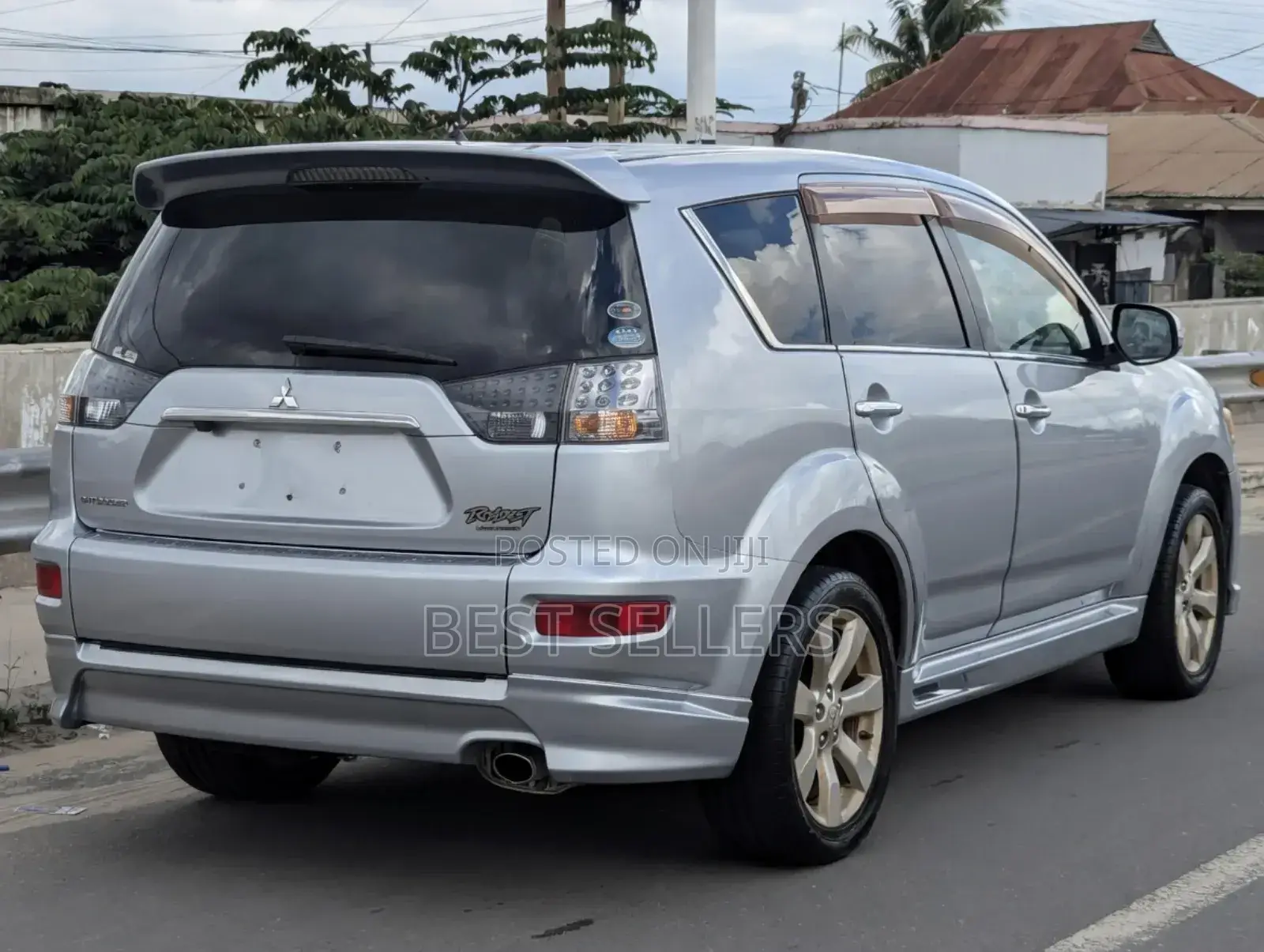 Mitsubishi Outlander Sport ES 2011 Silver