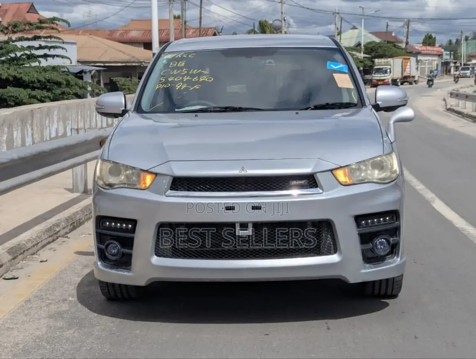Mitsubishi Outlander Sport ES 2011 Silver