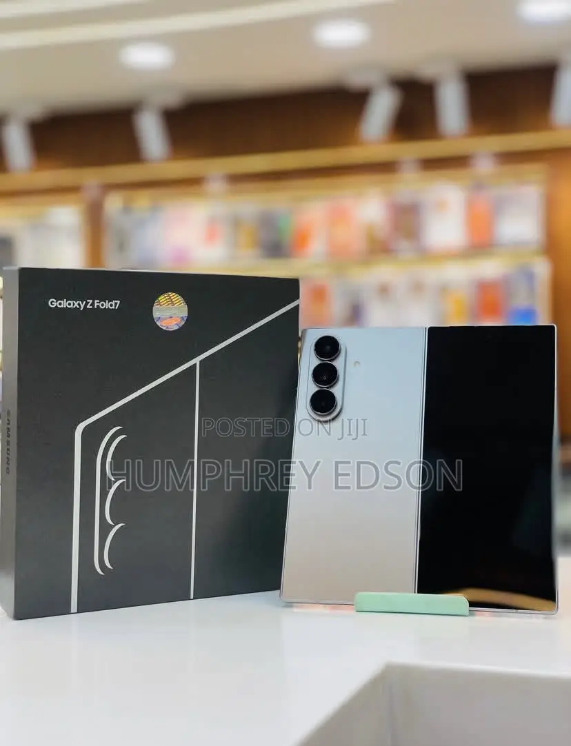New Samsung Galaxy Z Fold7 256 GB Silver