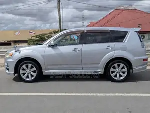 Mitsubishi Outlander Sport ES 2011 Silver