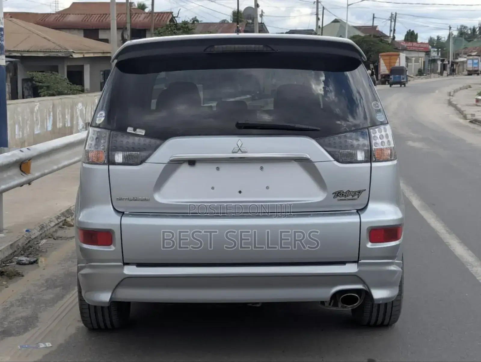 Mitsubishi Outlander Sport ES 2011 Silver