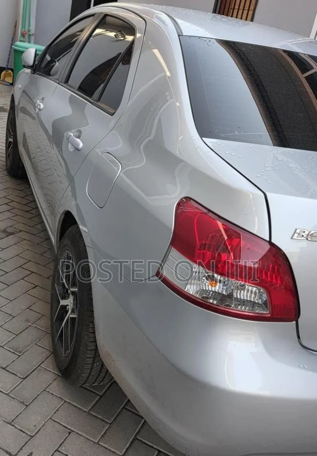 Toyota Belta 2006 Silver