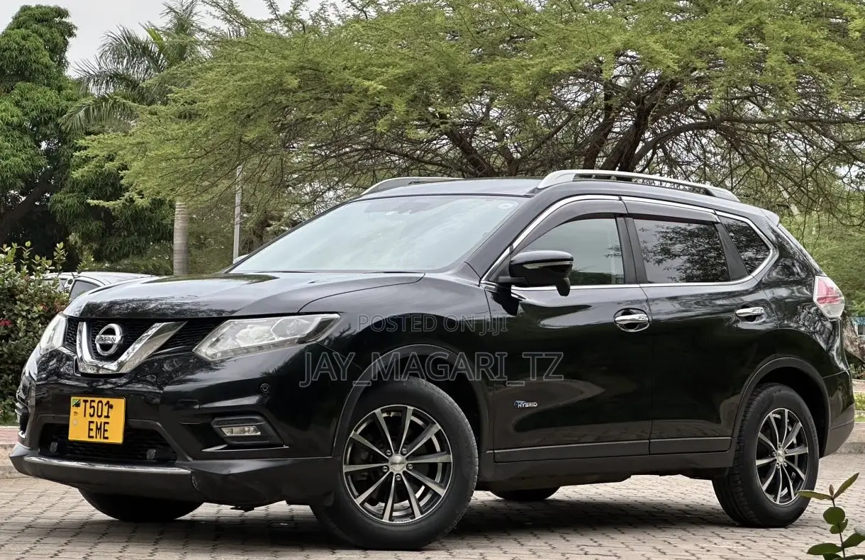 Nissan X-Trail 2016 Black
