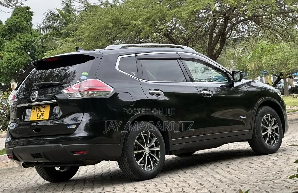 Nissan X-Trail 2016 Black