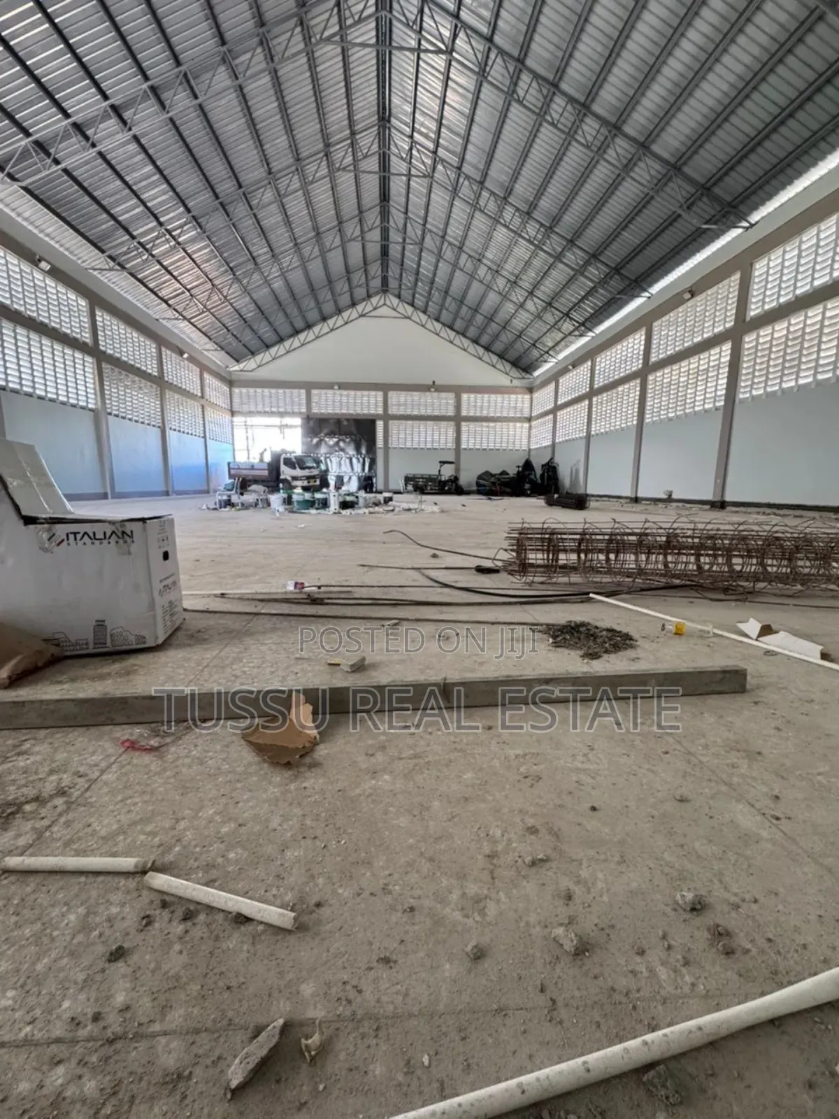 Warehouse for Rent Ununio DSM