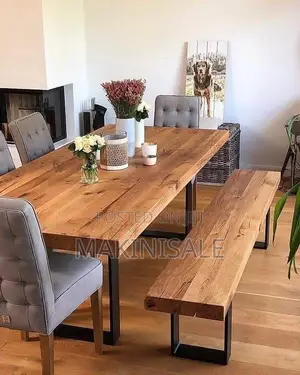 Dinner Table Imara