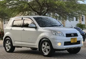 Toyota Rush 2007 White