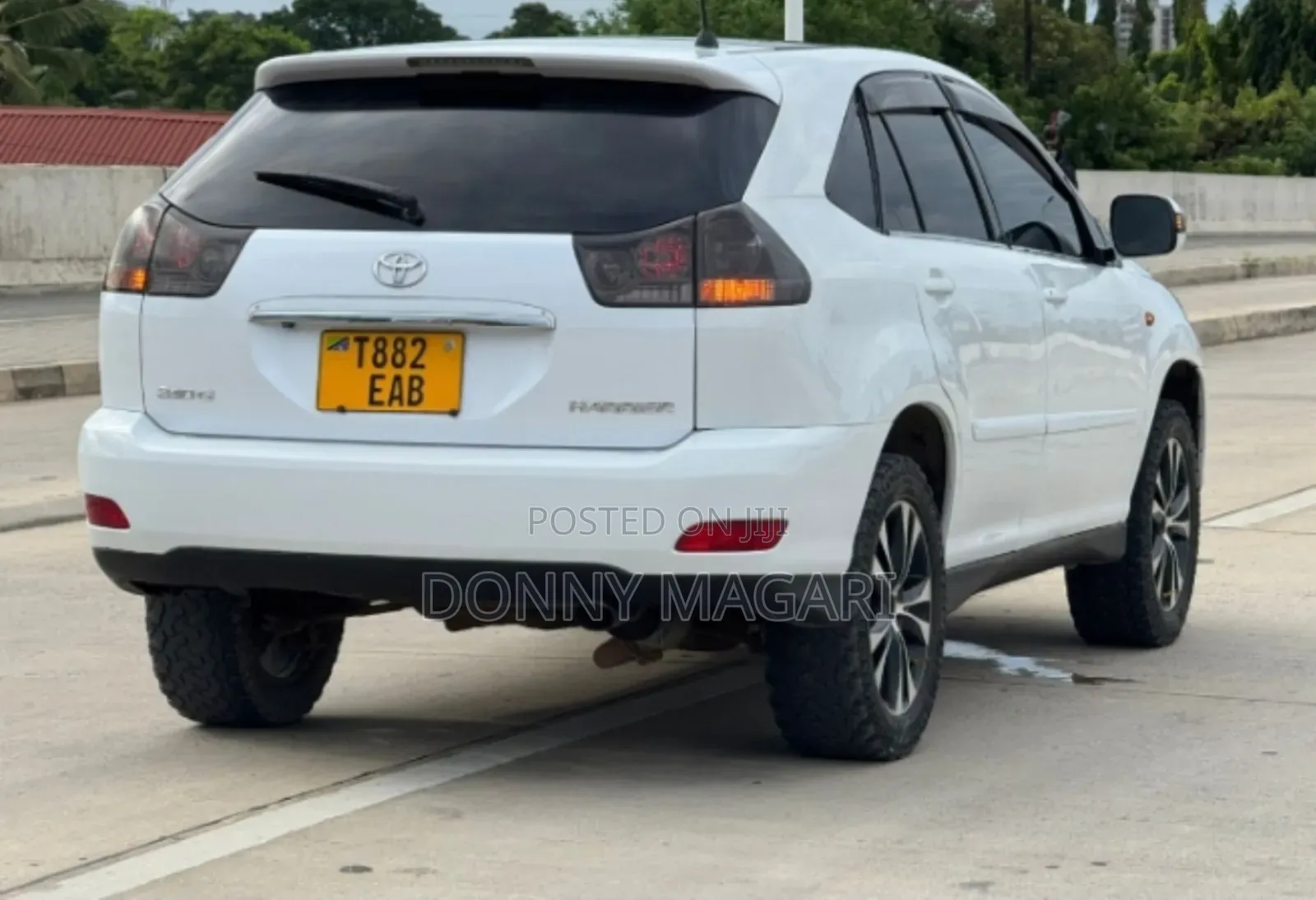 Toyota Harrier 2.4 2008 White
