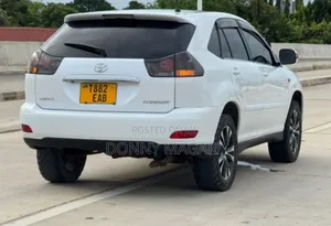 Toyota Harrier 2.4 2008 White