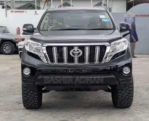 Toyota Land Cruiser Prado 2.8 2017 Matt Black