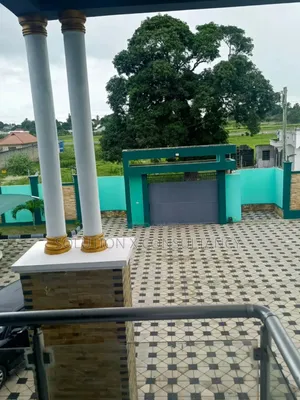 Furnished 4bdrm House in Kiromo for sale