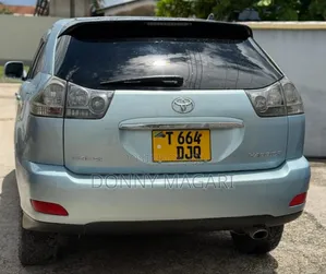 Toyota Harrier 2005 Blue
