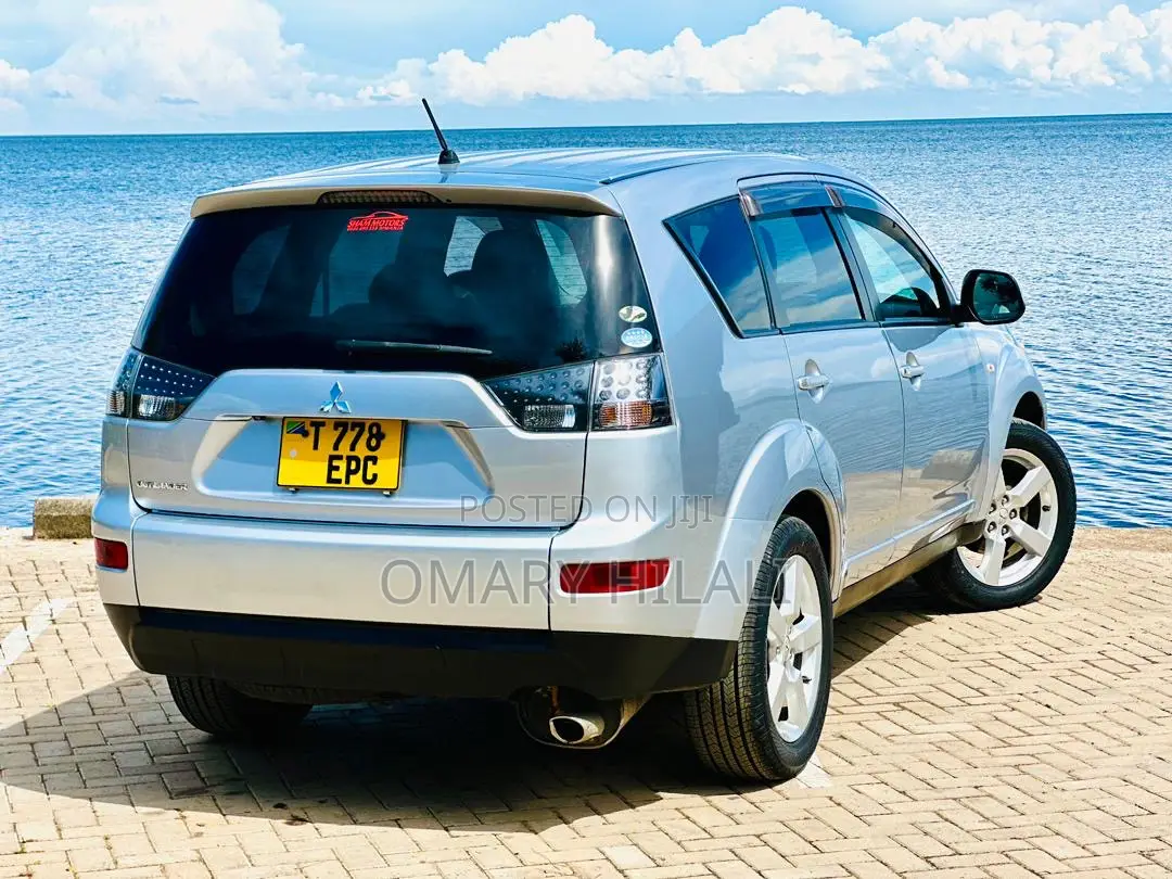 Mitsubishi Outlander 2007 Silver