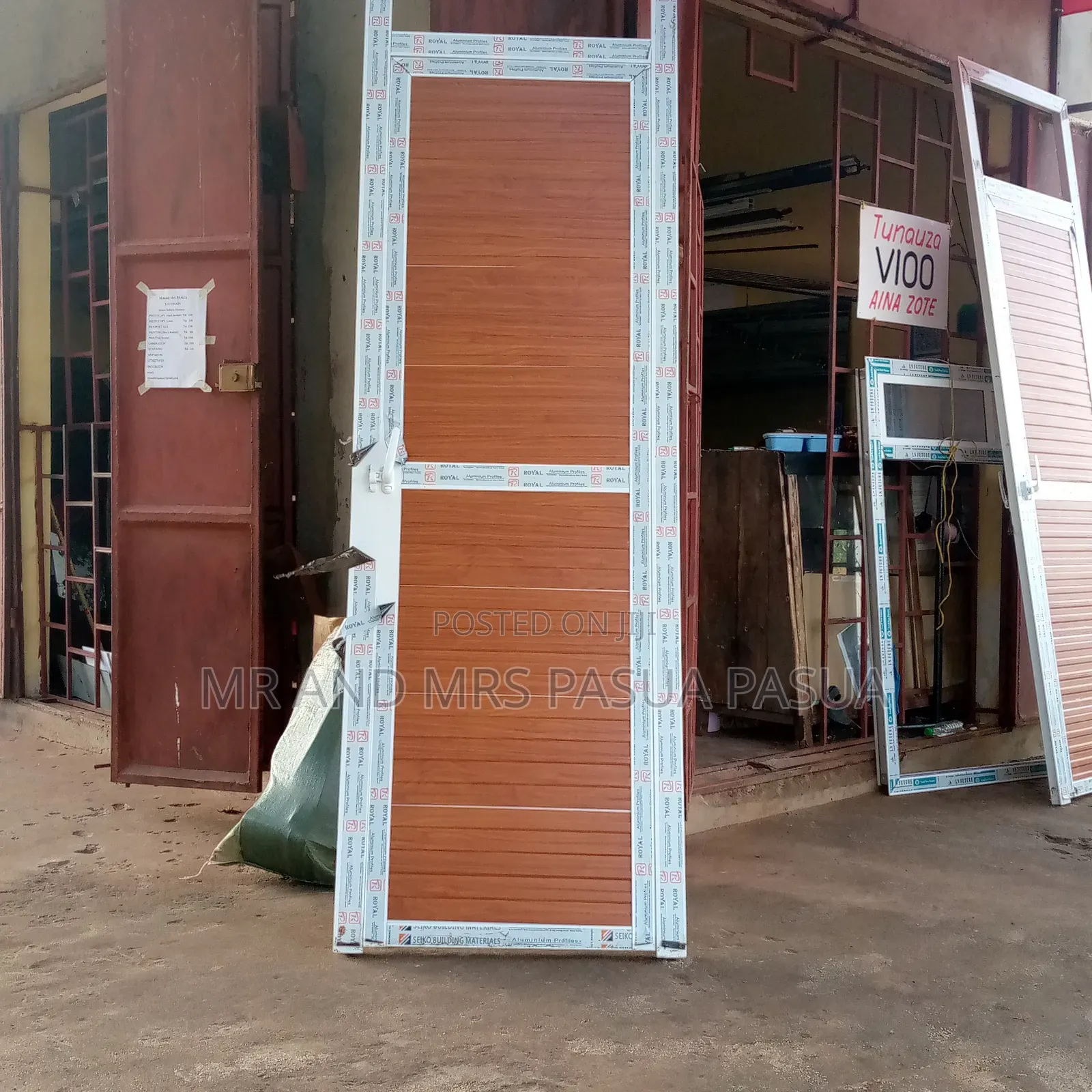Mr and Mrs Pasua Aluminium and Glass Work Shop