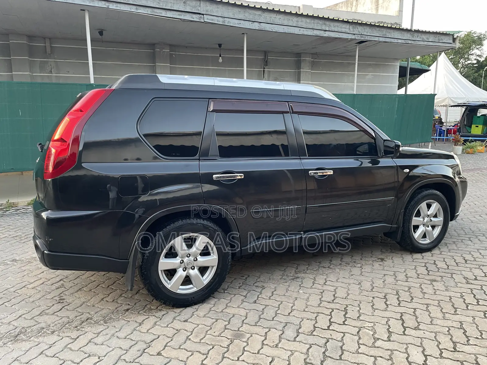 Nissan X-Trail 2.0 2007 Black