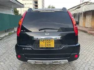 Nissan X-Trail 2.0 2007 Black