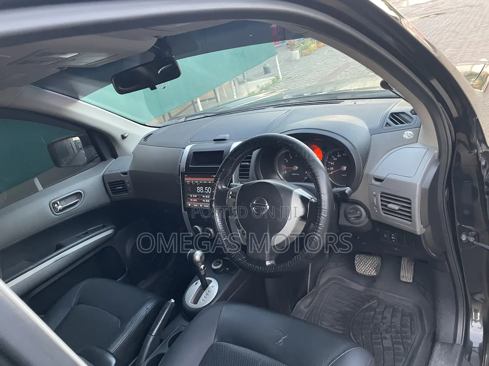 Nissan X-Trail 2.0 2007 Black