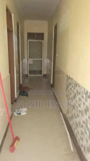 Furnished 10bdrm House in Nyakato for sale