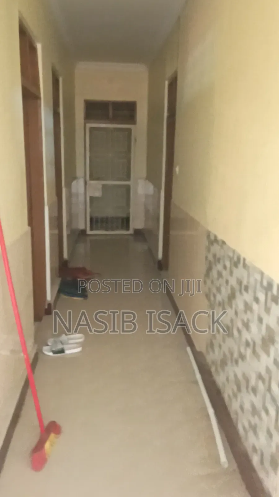 Furnished 10bdrm House in Nyakato for sale