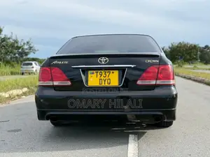 Toyota Crown Royale 2005 Black