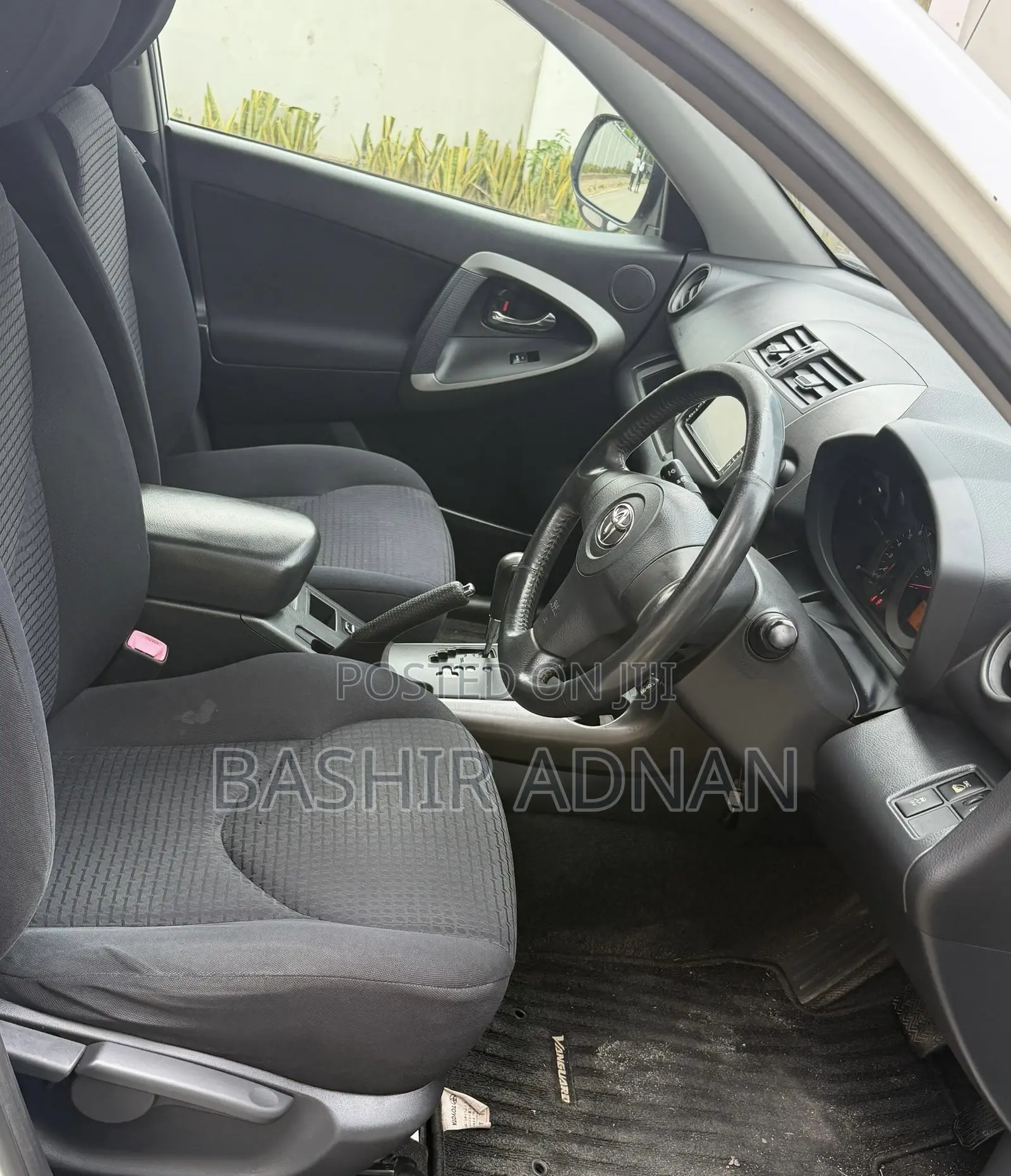 Toyota Vanguard 2009 Pearl