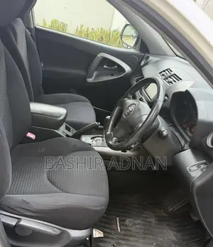 Toyota Vanguard 2009 Pearl