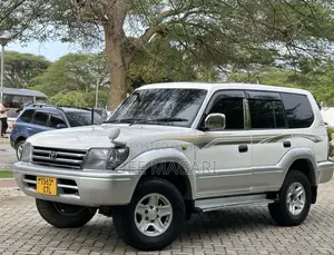 Toyota Land Cruiser Prado 1999 White
