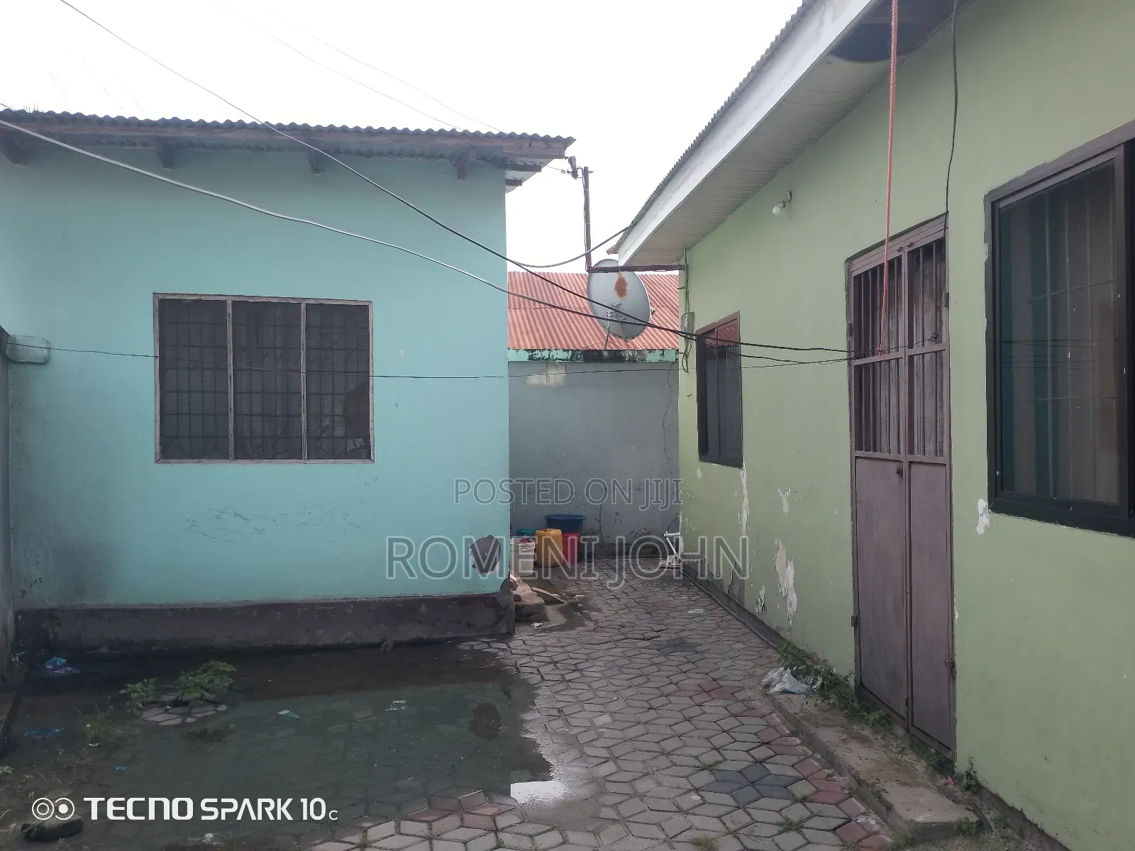 6bdrm House in Tanzania Daresalaam for sale