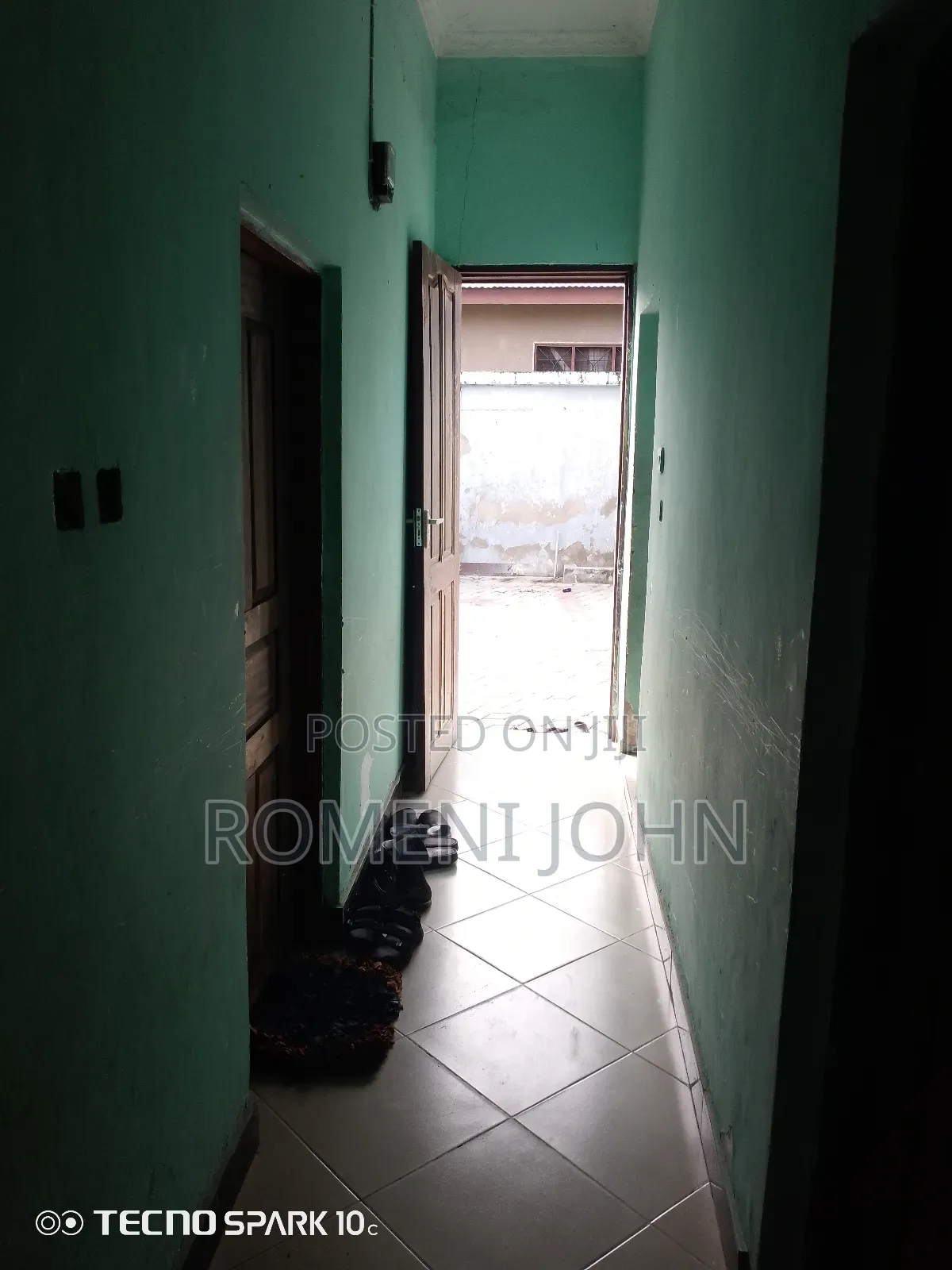 6bdrm House in Tanzania Daresalaam for sale