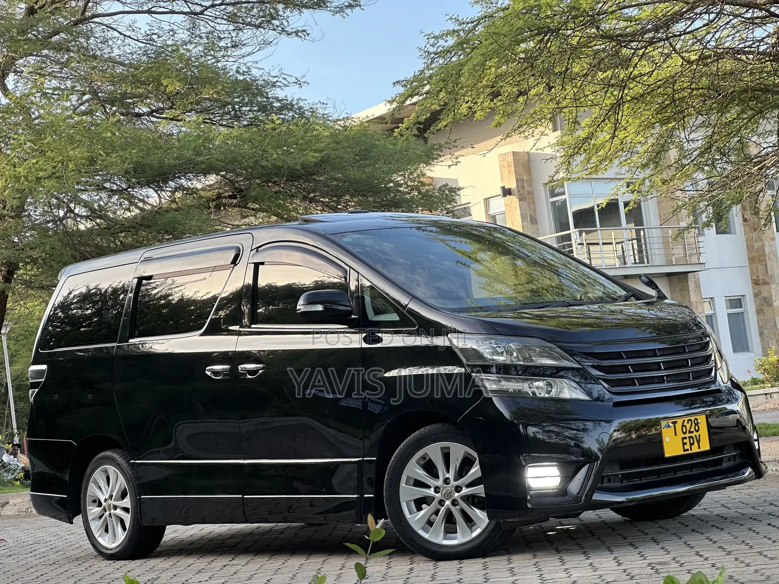 Toyota Alphard 2010 Black
