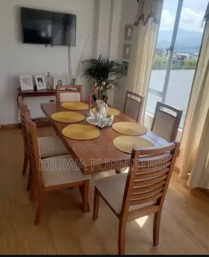 Dining Table Ye Viti Sita
