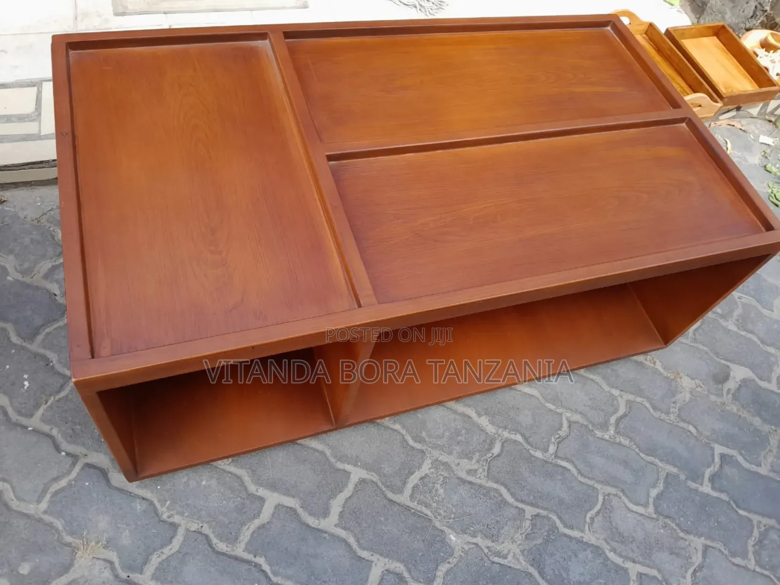 Coffee Table Zipo