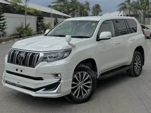 Toyota Land Cruiser Prado 2.8 2020 White
