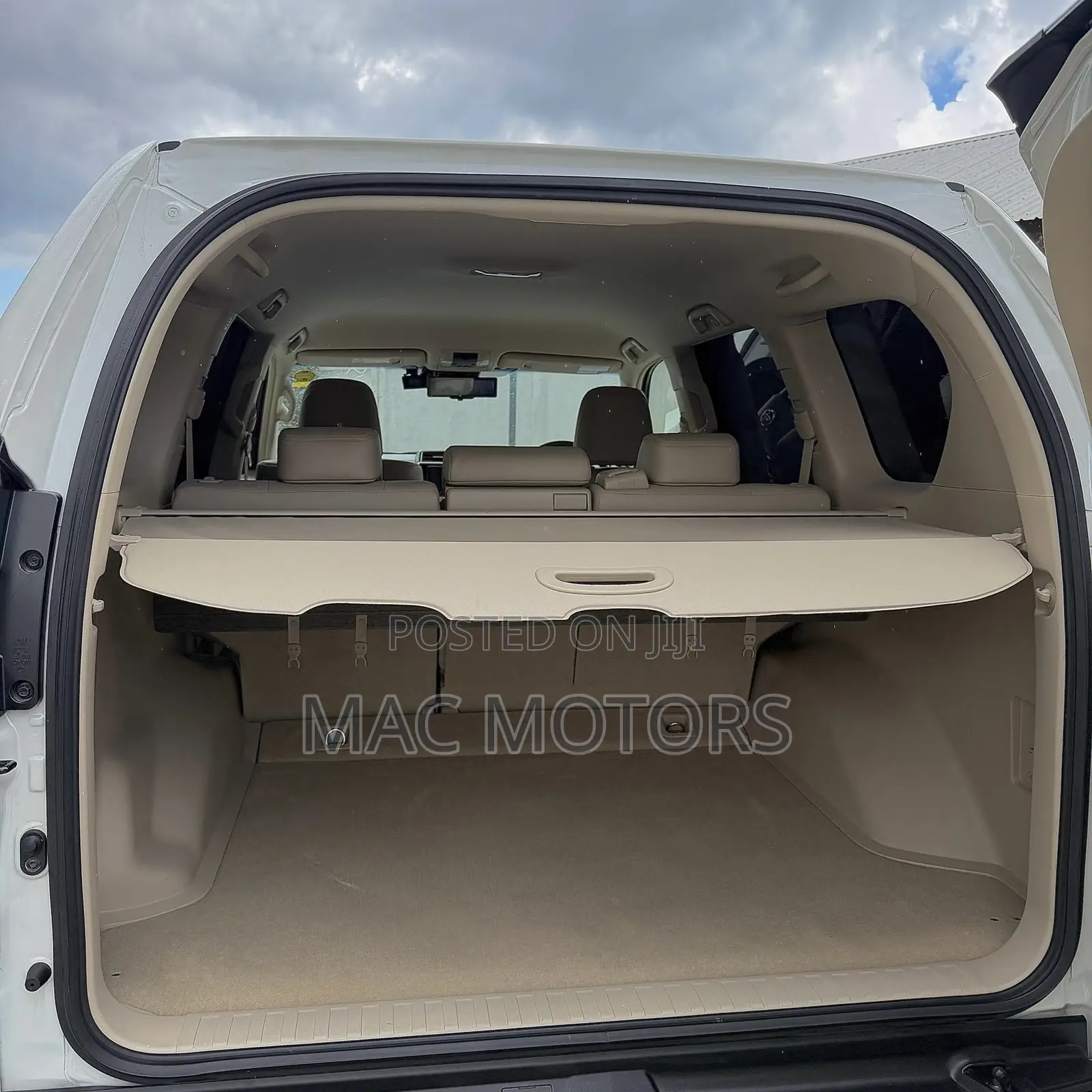 Toyota Land Cruiser Prado 2.8 2020 White