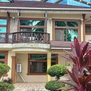 7bdrm House in Mikocheni for sale