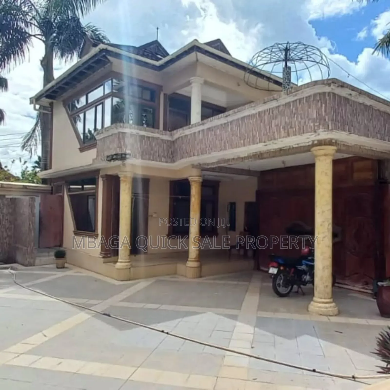 7bdrm House in Mikocheni for sale