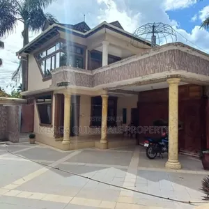 7bdrm House in Mikocheni for sale