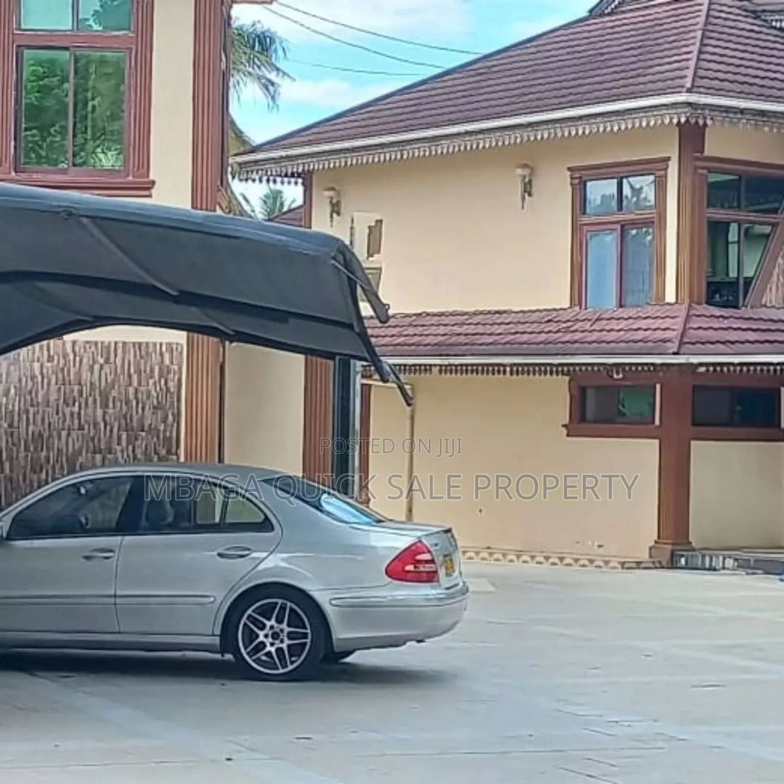7bdrm House in Mikocheni for sale