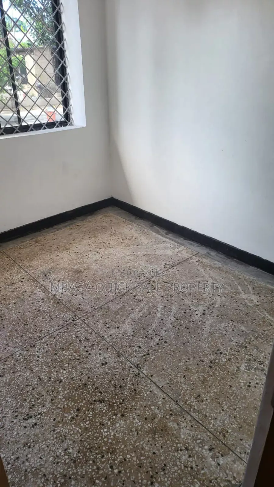 4bdrm House in Ada Estate for rent