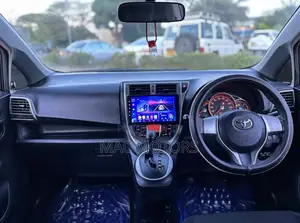 Toyota Ractis 2010 Black