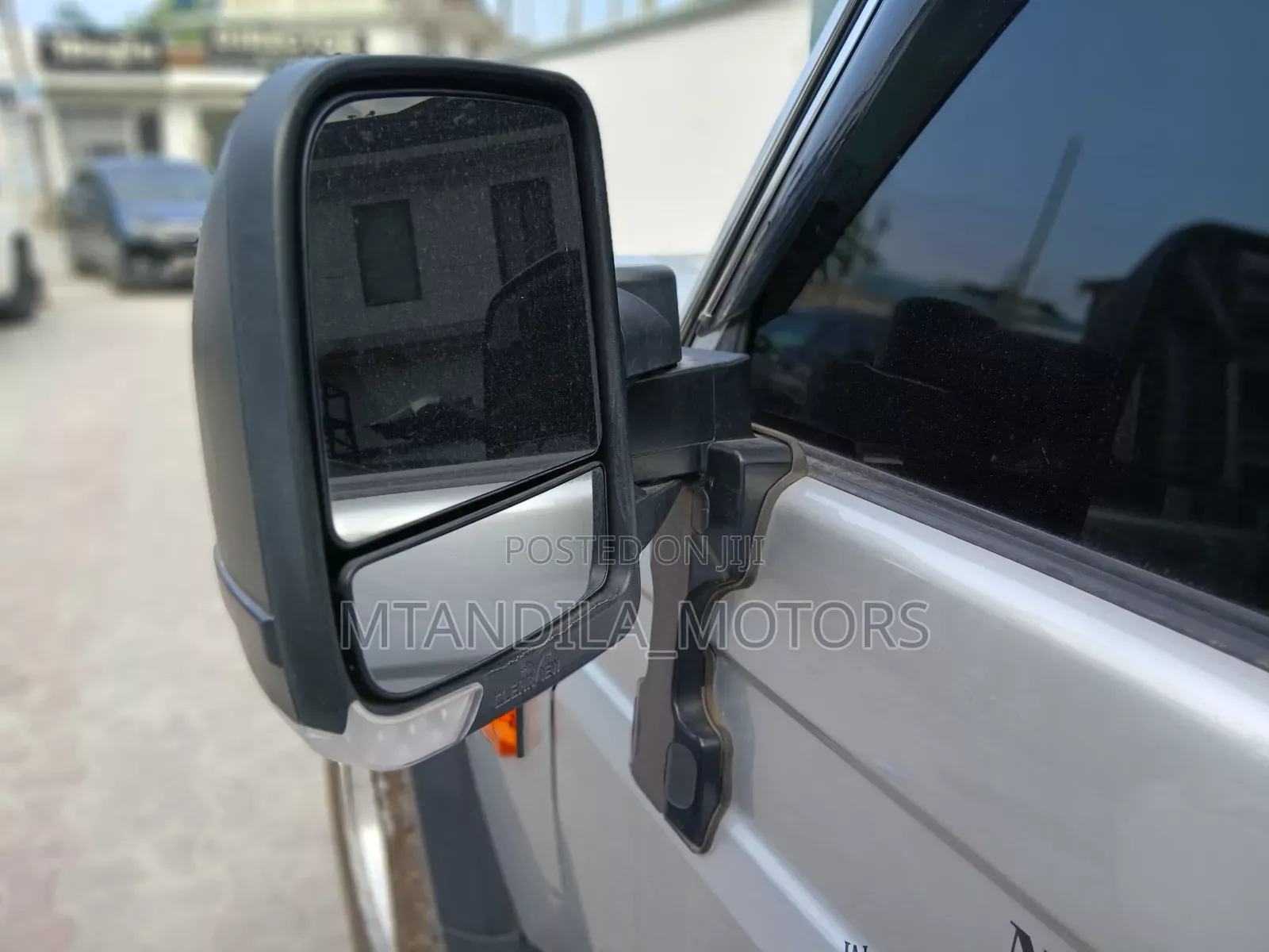 Toyota Land Cruiser LC300 2023 Gray