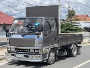 Mitsubishi Canter Truck