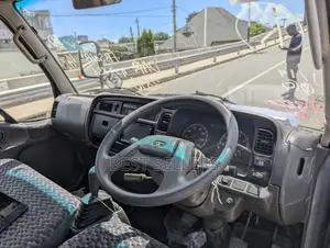 Mitsubishi Canter Truck