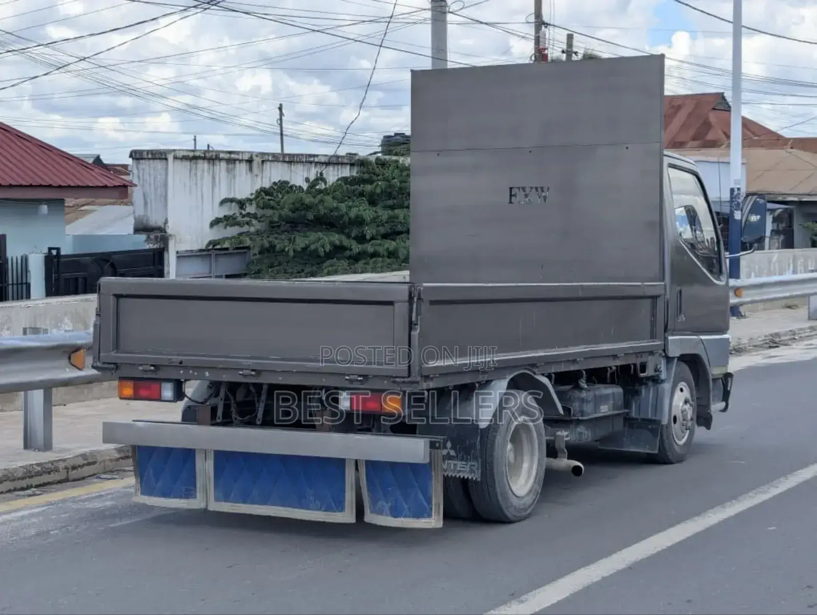 Mitsubishi Canter Truck