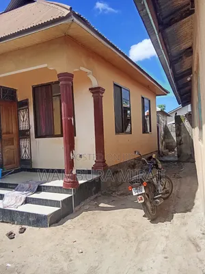 Furnished 4bdrm Block of Flats in Temeke for sale