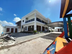 Furnished 5bdrm House in Kigamboni Geza Ulole for sale