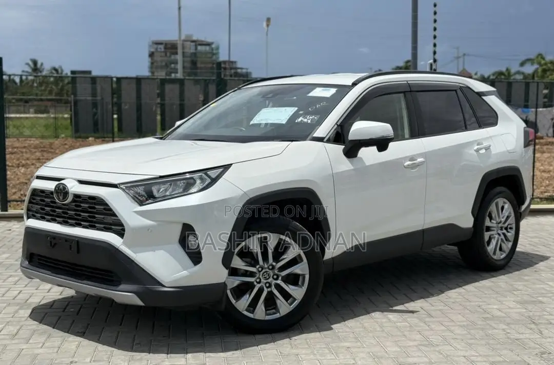 Toyota RAV4 2019 White