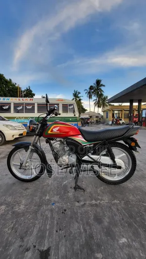 Honda CBX 2026 Red