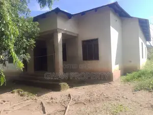 7bdrm Apartment in Kasumulu Boarder, Kyela for sale