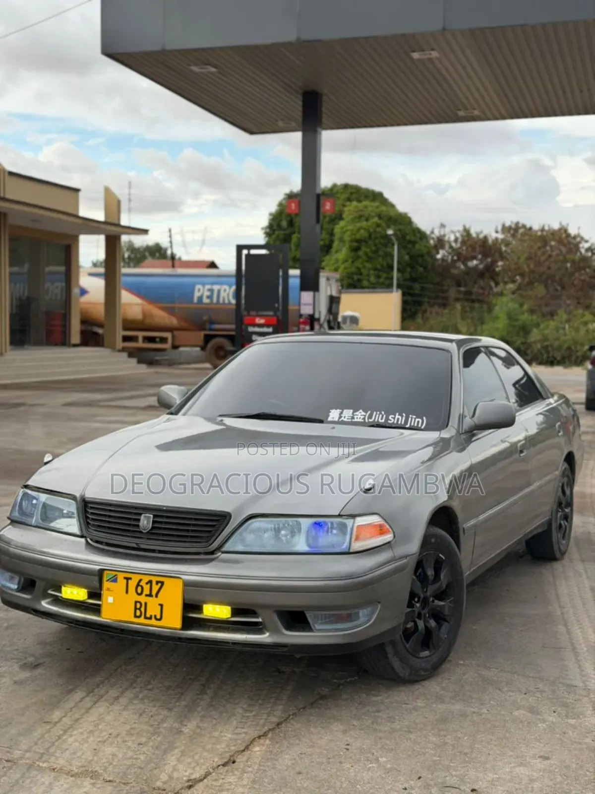 Toyota Mark II 2.0 RWD 1999 Gray